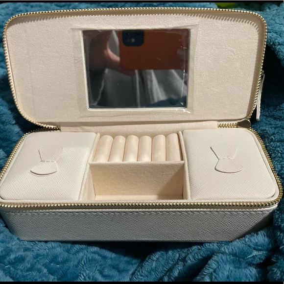 Michael hill Jewelry bag - Picture 1 of 2